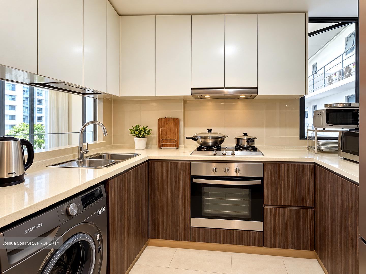 La Fiesta (D19), Condominium #637370881